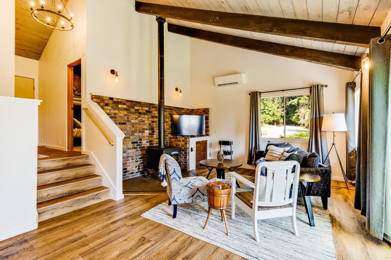 Tall Cedars Cabin By The Water Eastsound Exterior foto